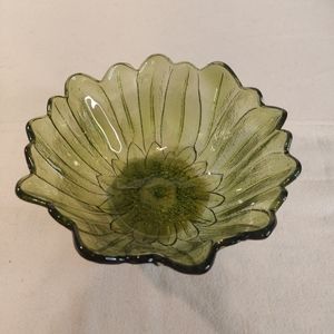 Vtg Indiana Glass Lily Pons Bowl